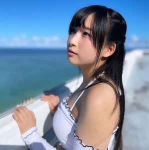 【画像】現役高校1年生グラドル(16)、ファーストIVを発売
