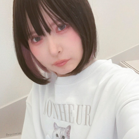 【画像】女性漫画家の三月さん、あたシコ欲求がエスカレートしてしまうｗｗｗｗｗ