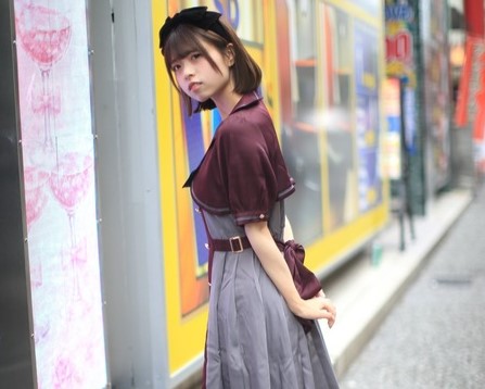 【画像】街角でめっちゃナンパして欲しそうな女子が目撃されてしまうwwwwwww