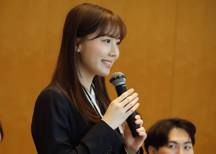 【画像】テレ朝の新人女子アナさん、アイドル級の可愛さだったｗｗｗｗｗｗｗ