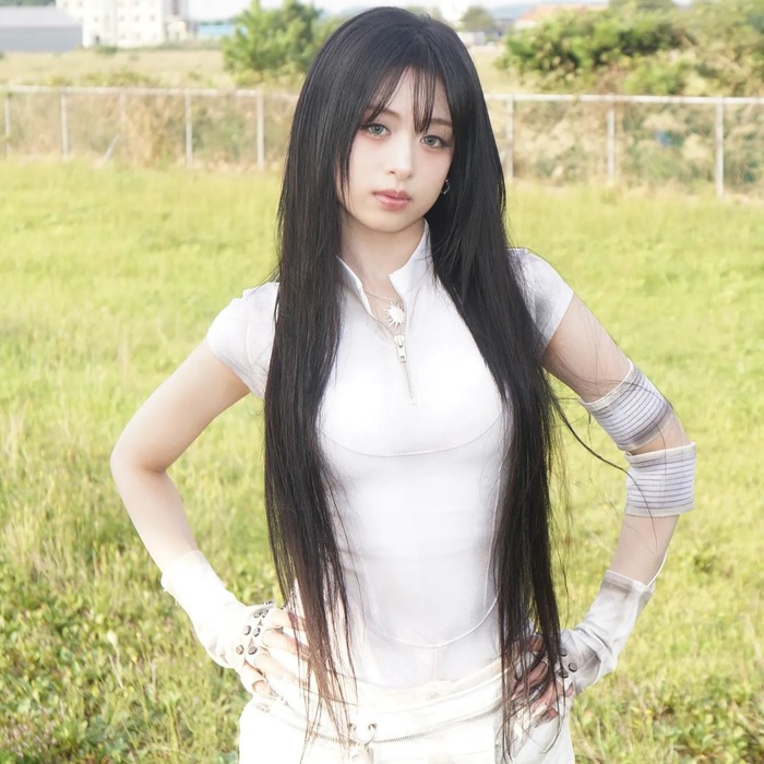 【動画】人気K-POPアイドルさん、ライブ中にお尻が見えてしまい大きな波紋にｗｗｗｗｗｗ