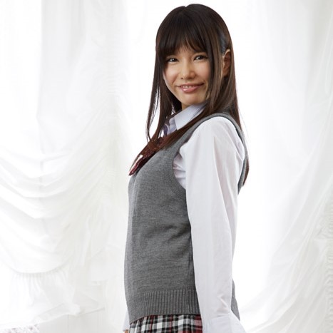 【画像】最大級のデカパイを持つ制服女子さん、Hすぎるｗｗｗｗｗｗｗ