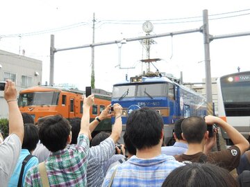 撮り鉄がバカ