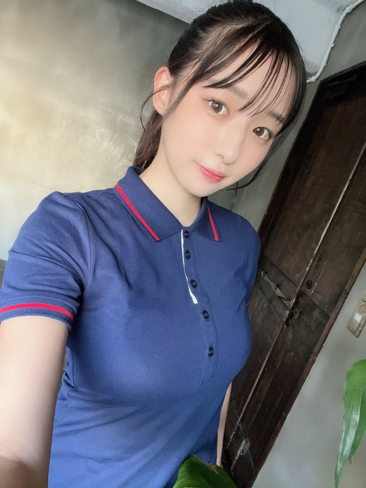 我妻ゆりかの巨乳