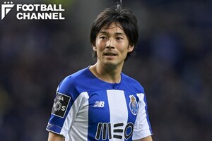 中島翔哉が退場