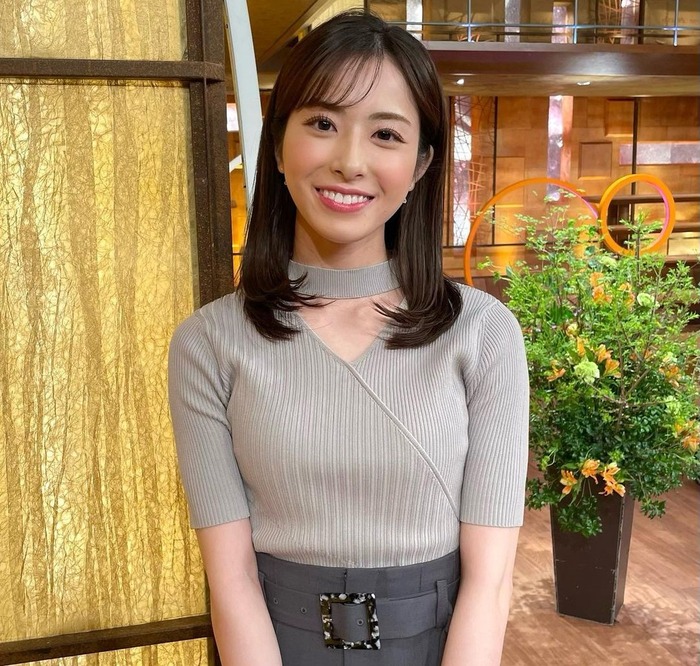 田原萌々アナのおっぱい