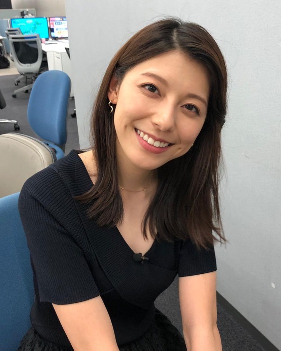 上村彩子アナの乳