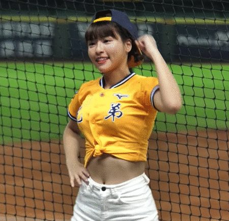 チュンチュンの乳揺れ動画