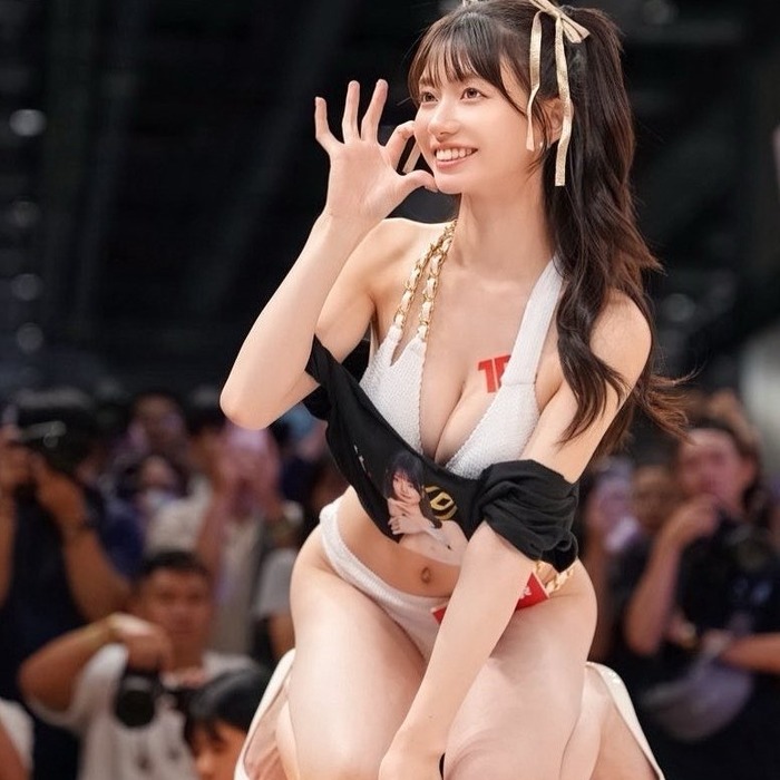 【画像】このお○ぱいで抜けない男っているの？ｗｗｗｗｗｗ