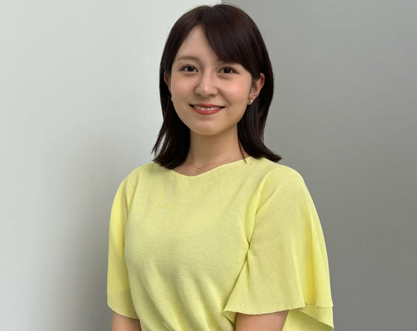 【画像】三山賀子アナ、ブラジャーがうっすらと透けてる疑惑浮上ｗｗｗｗｗ
