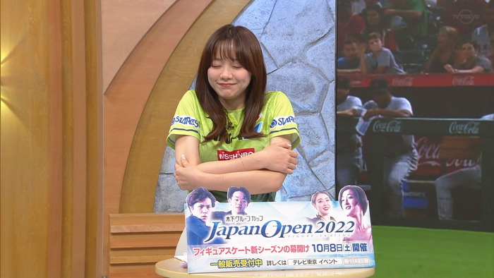 森香澄アナの巨乳3