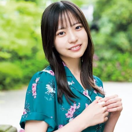 【画像】この女子の胸を服の上から2000円で触れるならどう？wwwwwww