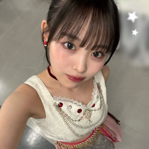 【動画】現役アイドルさん、自撮り撮影してる胸の膨らみがエチチだったｗｗｗｗｗｗｗ
