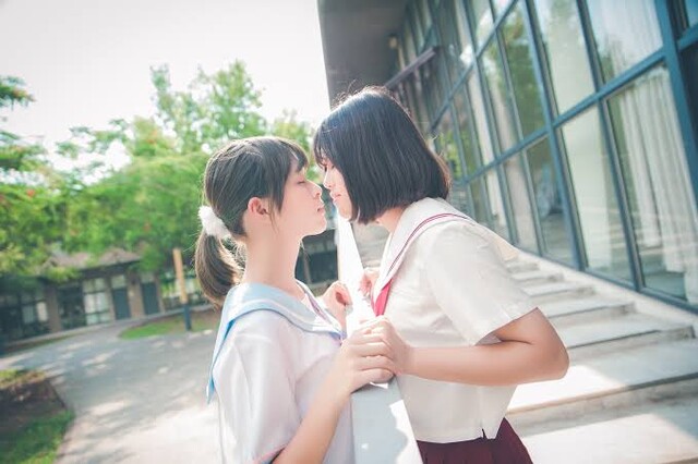 【動画】女友達同士でいきなりセ○クスをおっぱじめてしまうｗｗｗｗｗｗ
