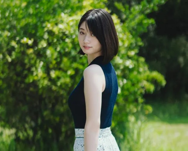 【画像】瀬戸環奈さんのお母さん、娘の∧∨デビューについて語る