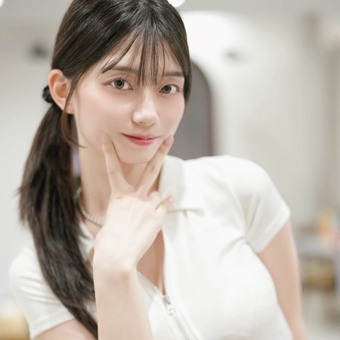 【画像】瀬戸環奈さん、遂にコスプレえ○ちに目覚めるwwwww