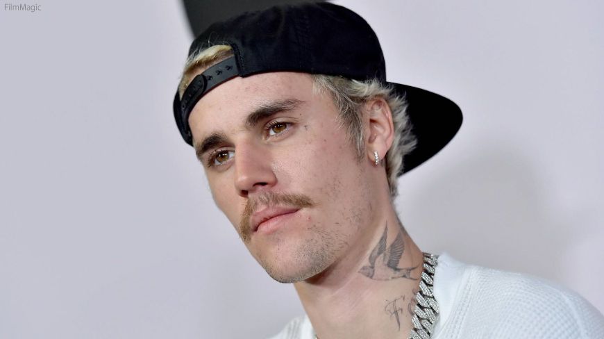 画像 ジャスティン ビーバー氏 自撮りで嫁の乳首をいじってしまうｗｗｗｗｗ 女子アナお宝画像速報 5chまとめ