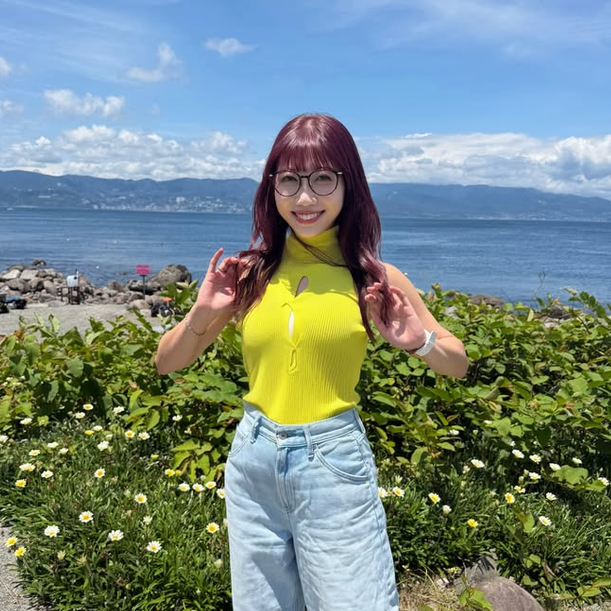 【画像】気象予報士の黒田菜月さん、お○ぱいをガン見されてしまうｗｗｗｗｗｗ