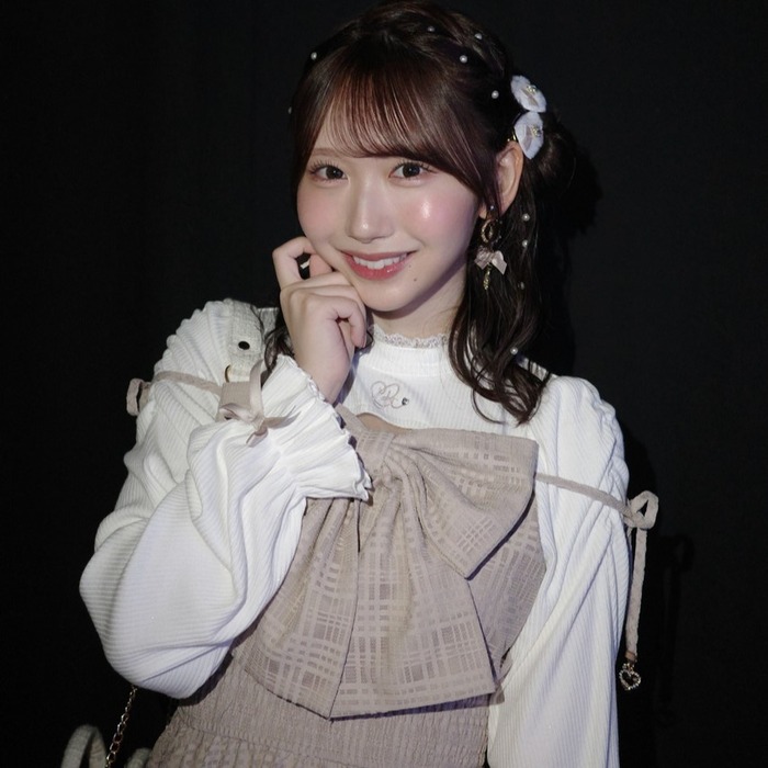 【画像】美少女アイドル(20)さん、ファッションショーでテカテカを見せつけてしまうwwwwww