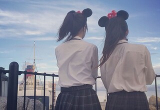 女子高生の太もも