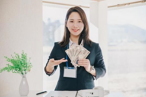 【画像】元美人銀行員さん、25kgの減量に成功した結果wwwwww