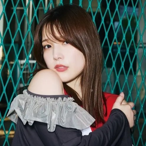 【画像】巨尻の人妻声優さん、エ○チな網タイツを穿いてしまうｗｗｗｗｗｗ