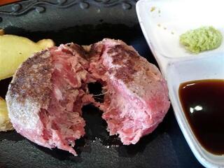 半生ハンバーグ 