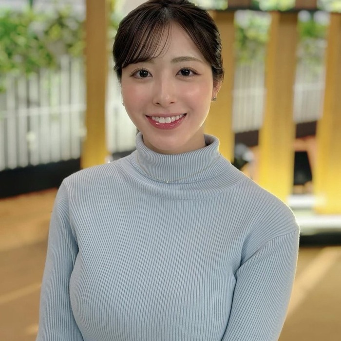 【画像】田原萌々アナ、お辞儀の瞬間に胸の谷間が見えてしまうwwwww