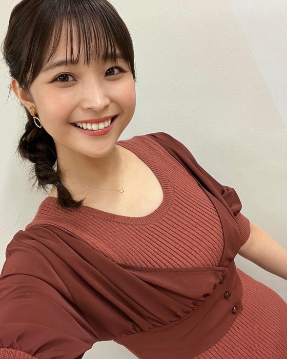渡邊渚アナの巨乳