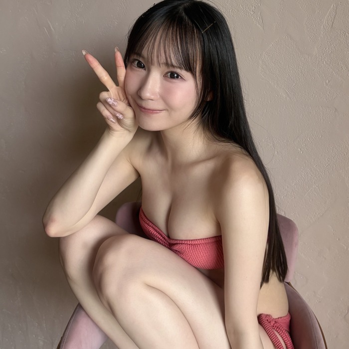 【画像】人気アイドルセンターさん、覚悟の水着グラビアがエ□いwwwwwww