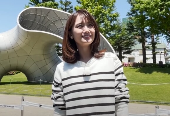 井上清華アナのケツの割れ目