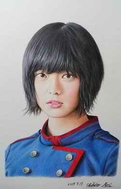 平手友梨奈の痩せた体