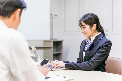 【画像】携帯ショップのお姉さん、デリヘルみたいになってしまうｗｗｗｗｗｗｗ