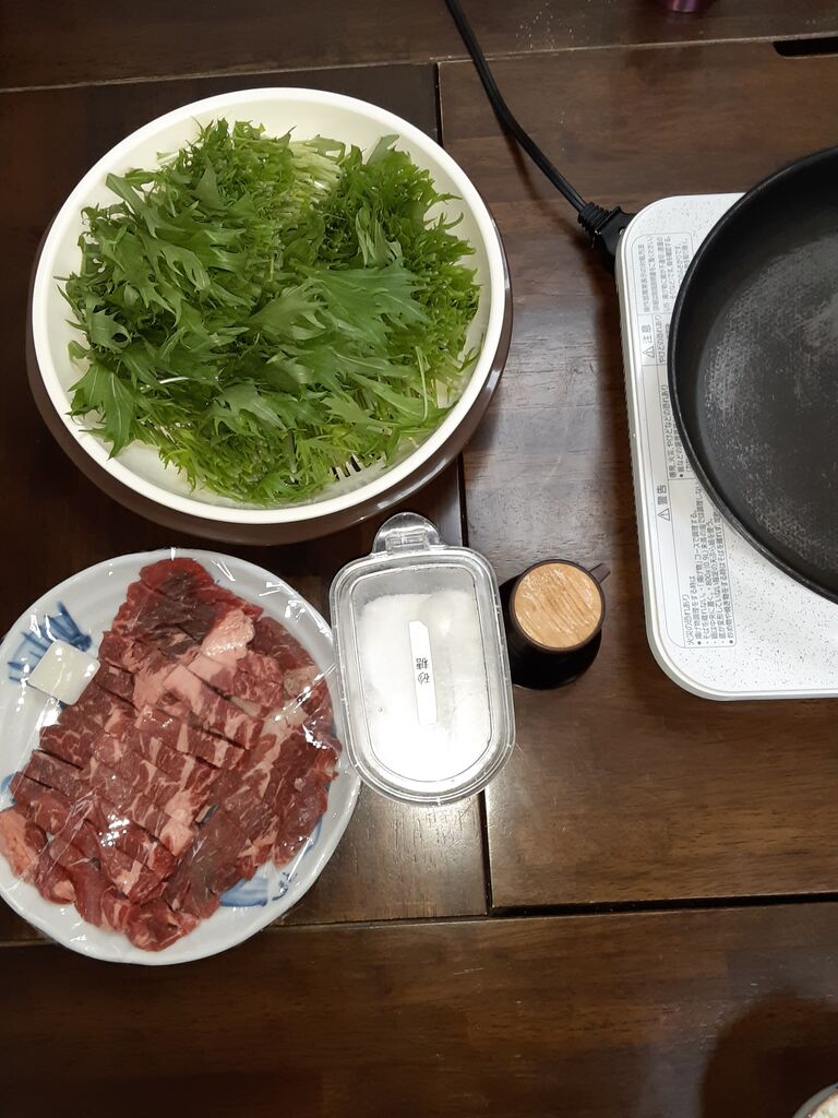 ステーキ肉のハリハリ鍋 たそがれ競馬 ステーキ肉のハリハリ鍋 たそがれ競馬