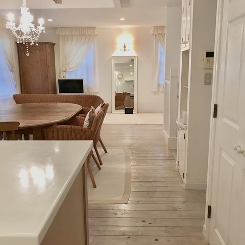 6D770BCC-6E5F-4427-B324-322B27ACC678