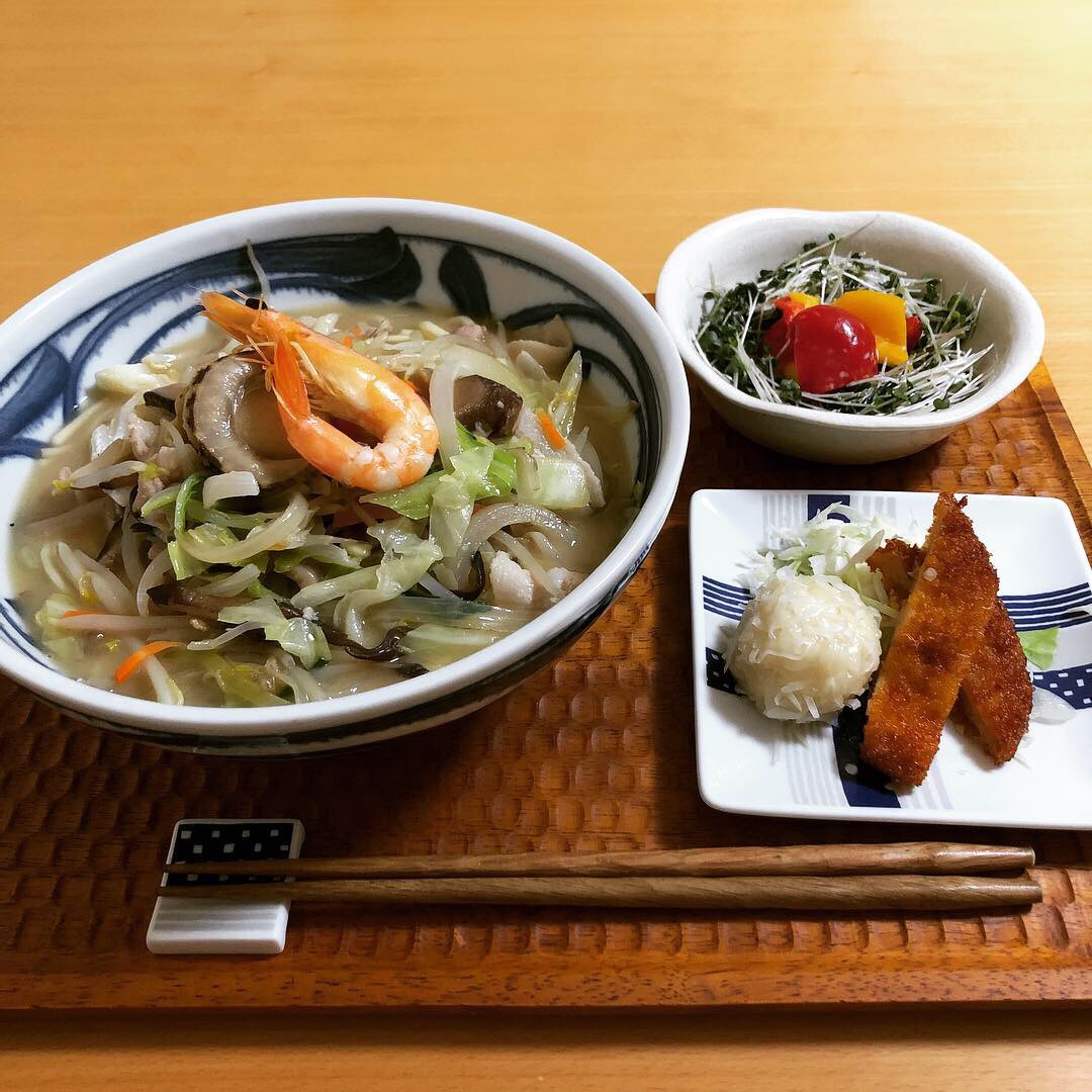 ちゃんぽん界の二郎系 こってり濃厚 食べ応え満点の伊万里ちゃんぽん そんな毎日 こんな毎日 Powered By ライブドアブログ ちゃんぽん界の二郎系 こってり濃厚 食べ応え満点の伊万里ちゃんぽん そんな毎日 こんな毎日 Powered By ライブドアブログ