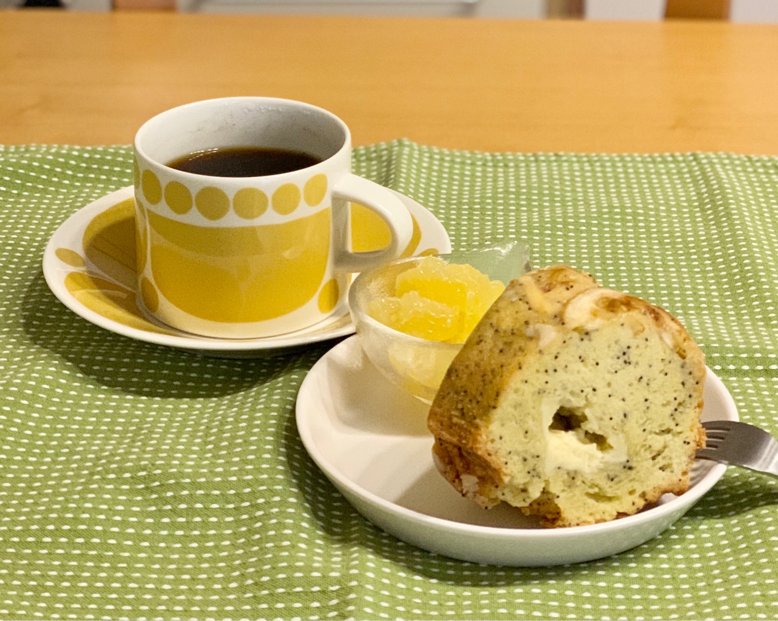 Dean Delucaの爽やかなレモンケーキで朝ごぱん そんな毎日 こんな毎日 Powered By ライブドアブログ Dean Delucaの爽やかなレモンケーキで朝ごぱん そんな毎日 こんな毎日 Powered By ライブドアブログ