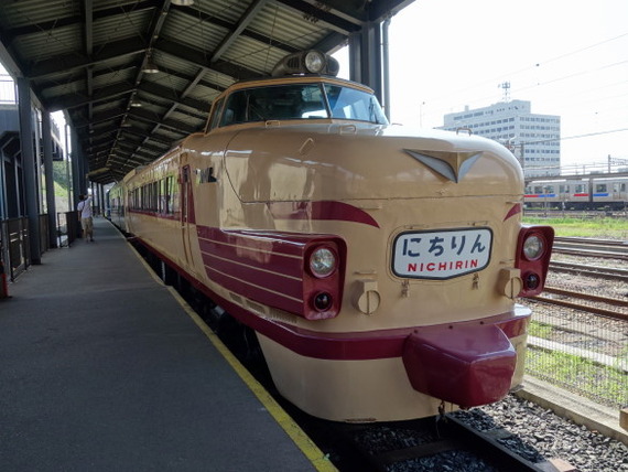 312