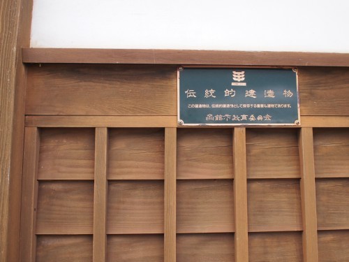 5b958016.jpg