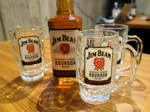世界no 1のバーボンを気軽に飲もう ジムビームでビームハイボール そんな毎日 こんな毎日 Powered By ライブドアブログ 世界no 1のバーボンを気軽に飲もう ジムビームでビームハイボール そんな毎日 こんな毎日 Powered By ライブドアブログ