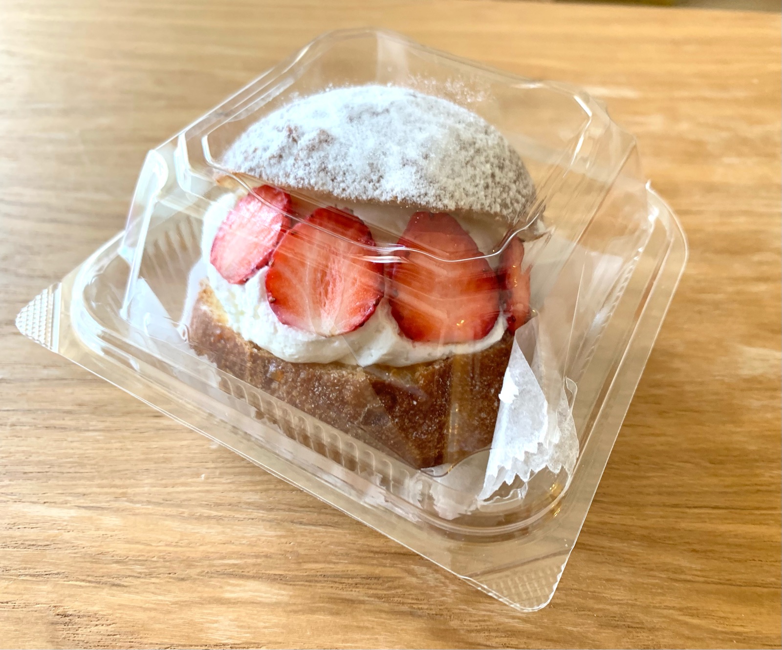 コクあり軽やかクリーム Dean Delucaのマリトッツォとお買物マラソンのお買得 そんな毎日 こんな毎日 Powered By ライブドアブログ