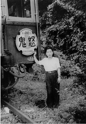 モボ モガが見たトーキョー モノでたどる日本の生活文化 たばこと塩の博物館 6月23日 ヒナちゃんのblog