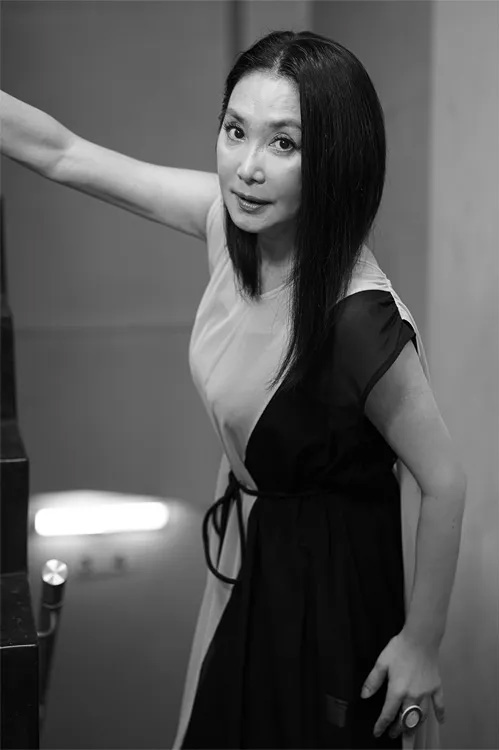 浅野温子 髪型 ボブ ワンレン