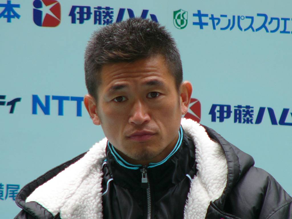 三浦知良って育毛剤のcmに出てるけどハゲてるの 芸能人のハゲ 薄毛さんいらっしゃ い