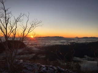 2017-11-12-06-18-32