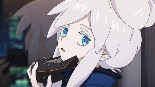 ガンダムって強化人間とかクローンで最後まで生きた奴いないの？