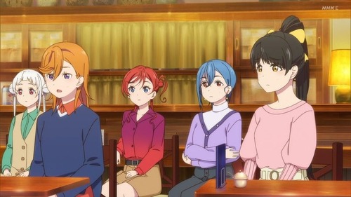｢ラブライブは学マスと違って意味わからんダッサイ私服を着ている｣