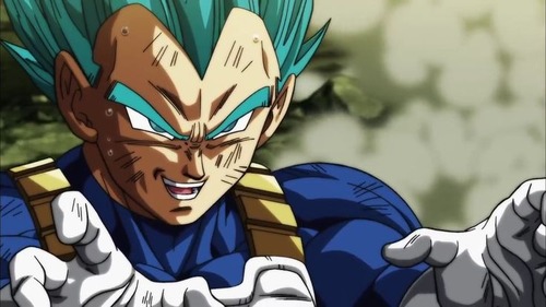ドラゴンボールのベジータってなんで戦闘服着るの？