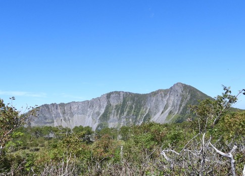 迫る摩周岳 (12)