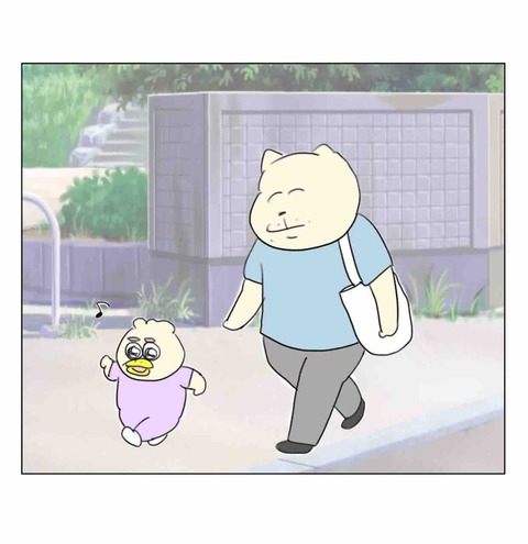 朝から散歩中の若者のTシャツ